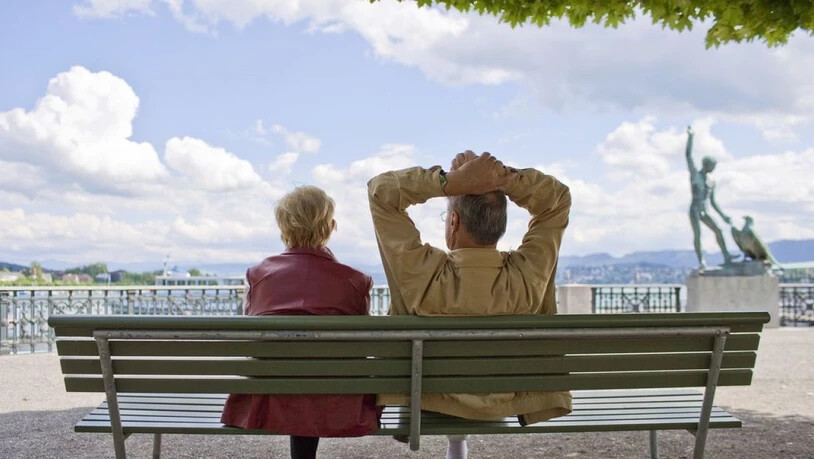 Die Lebenserwartung in der Schweiz steigt weiter - die der Männer etwas stärker als die der Frauen. (Archivbild)