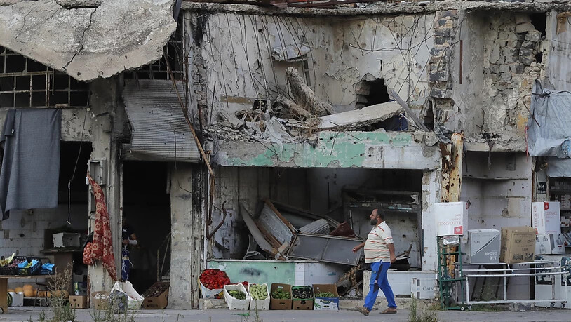 Die Menschen in Syrien sollen ihre im Krieg zerstörten Häuser wieder reparieren und aufbauen können. Caritas Schweizer verlangt vom Bund, bei der Ausbildung von Baufachleuten zu helfen. (Themenbild)
