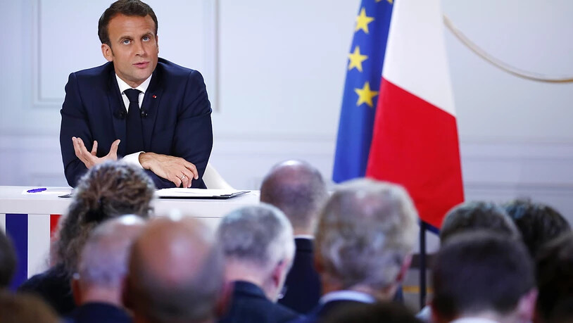 Der französische Präsident Emmanuel Macron kündigte neue Reformen an und stellte sich den Fragen der Journalisten.