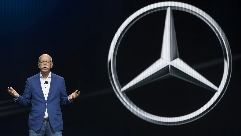 Daimler-Chef Dieter Zetsche muss erneut einen deutlichen Gewinnrückgang im ersten Quartal verkünden. (Archiv)