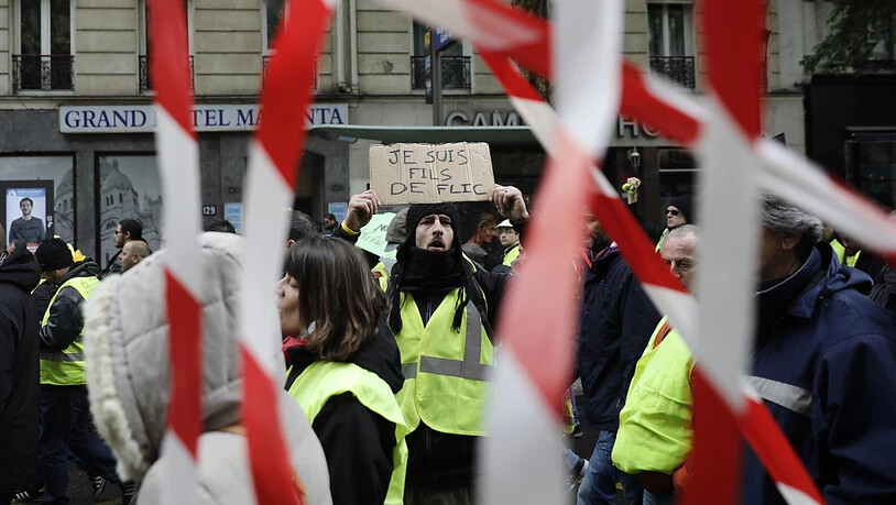 Die Reihen bei den "Gelbwesten"-Protesten in Frankreich lichten sich: Am Samstag sank die Anzahl der Demonstrierenden auf den niedrigsten Stand seit Beginn der Proteste.