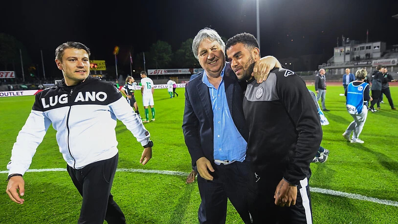 Präsident Angelo Renzetti und Carlinhos freuen sich über den Sieg gegen St. Gallen, der Lugano auf Europa-League-Kurs bringt