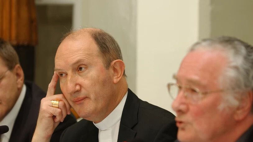Peter Buercher (links) wird das Churer Bistum als Apostolischer Administrator leiten (Archiv).