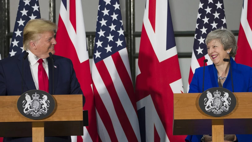 US-Präsident Trump und die scheidende britische Premierministerin May an einer Pressekonferenz in London