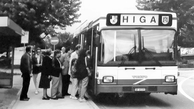 Vom Parkplatz Obere Au fuhr schon damals der Bus zur Stadthalle.
