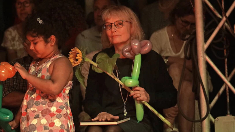 ... was nicht nur Verlegerin Gaby Ferndinger glücklich macht.