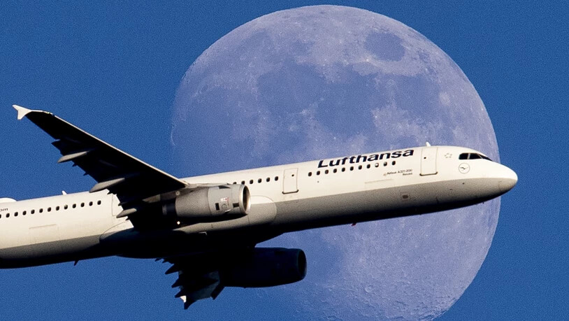 Aggressiver Preiskampf der Billigairlines und höhere Ölpreise: Lufthansa, Europas grösste Fluggesellschaft, erwartet 2019 weniger Gewinn. (Symbolbild)