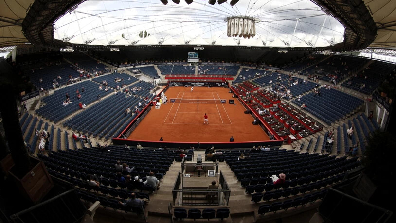 Gespielt wird im Hamburger Stadion am Rothenbaum, wo sich sonst - ebenfalls auf Sand - in der zweiten Juli-Hälfte die Tennisprofis duellieren. Es ist das zwölfte Mal seit der Erstaustragung 1997 in Los Angeles, dass im Beachvolleyball WM-Medaillen…
