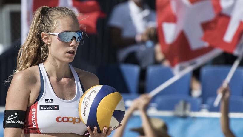 Nina Betschart qualifiziert sich mit Partnerin Tanja Hüberli für die WM-Achtelfinals