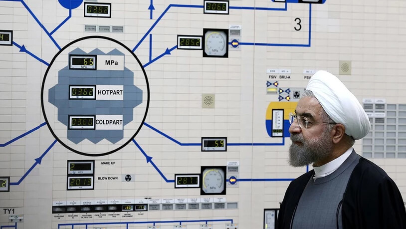 Der iranische Präsident Hassan Ruhani beim Besuch einer Atomanlage in Bushehr. (Archivbild)