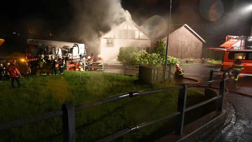 Der Brand konnte nach Alarmierung der Feuerwehr schnell gelöscht werden.