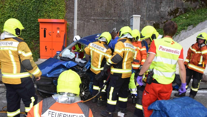Zahlreiche Helfer standen im Einsatz.