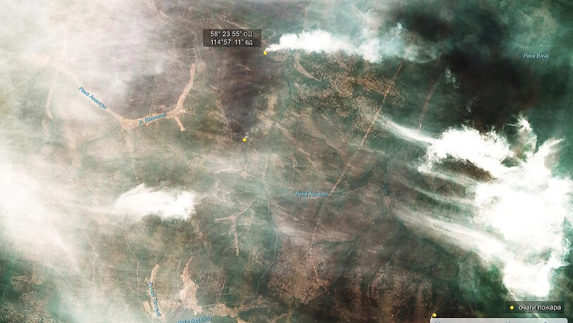 Das Satellitenbild zeigt die Waldbrände in der Region von Irkutsk. (Bild vom 1. August)
