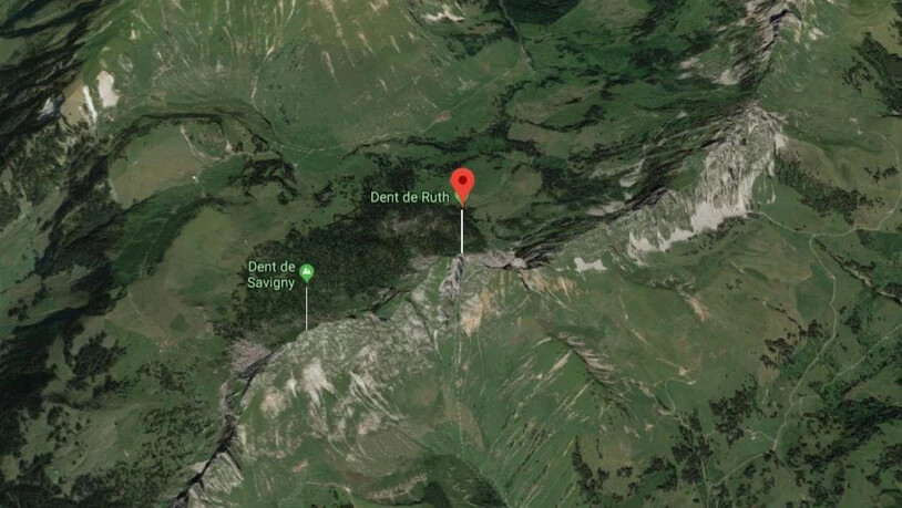 Am Fuss des Dent de Ruth haben Rettungskräfte am Freitag einen abgestürzten Wanderer nur noch tot bergen können.