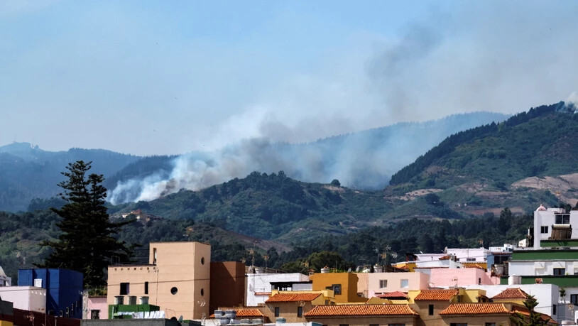 Der Waldbrand auf Gran Canaria wird schwächer. (Bild vom 18. August)