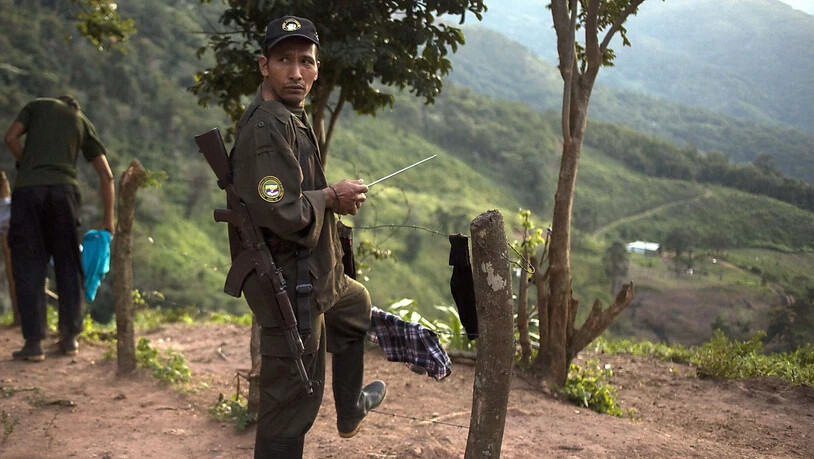 In Kolumbien flammt der Konflikt mit der Farc-Guerilla wieder an zahlreichen Stellen auf. (Symbolbild)