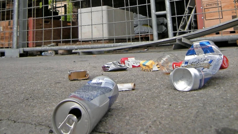 Dem Abfall den Kampf angesagt: Herumliegender Abfall soll beseitigt werden – als Sensibilisierung.