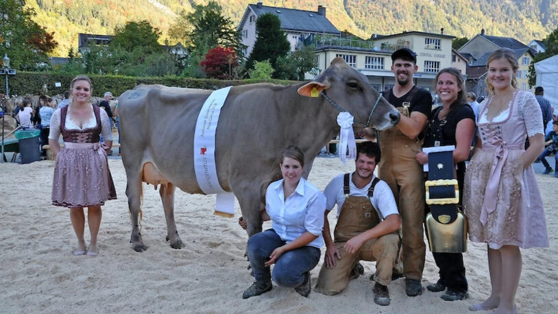 Die Titelverteidiger: Astro Alona von Philipp Zweifel aus Linthal ist die amtierende «Miss Glarus» 2018. 