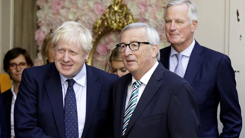 Der britische Premier Johnson und EU-Kommissionschef Juncker haben erstmals direkte Gespräch geführt seit Johnson im Juli Premierminister wurde. Das Treffen blieb jedoch ohne Durchbruch. Juncker erklärte, die EU-Kommission werde nun rund um die Uhr…