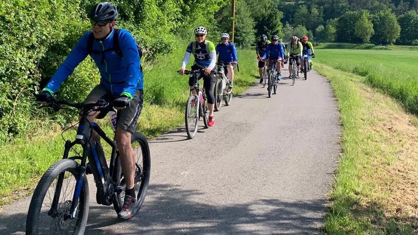 Eine Kerngruppe aus rund 12 Bikern fuhr in acht Tagen 650 Kilometer von Frankfurt bis nach Zürich, um auf die Krankheit MS aufmerksam zu machen.