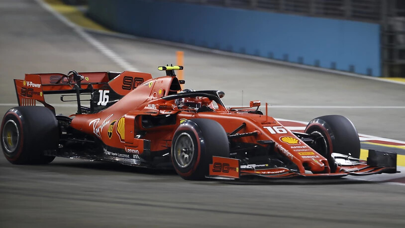 Charles Leclerc (21) steht nach Siegen in Spa und Monza zum dritten Mal in Folge auf der Pole Position eines Formel-1-Grand-Prix
