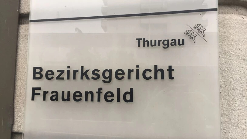 Das Bezirksgericht Frauenfeld verurteilte am Montag einen 79-jährigen Schweizer wegen mehrfacher sexuellen Handlungen mit einem Kind.