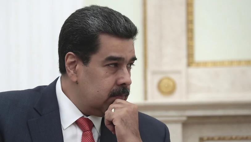 Die USA und die EU haben zahlreiche Einreisesperren für den Machtzirkel um den venezolanischen Staatschef Nicolás Maduro bekanntgegeben.