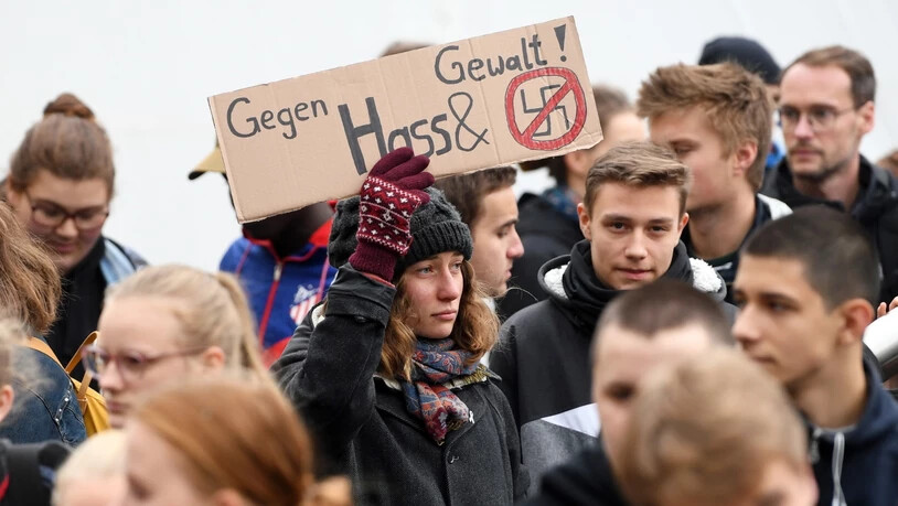 Klare Kante der Jugend in Halle: Kein Platz für Nazis in unserer Stadt!