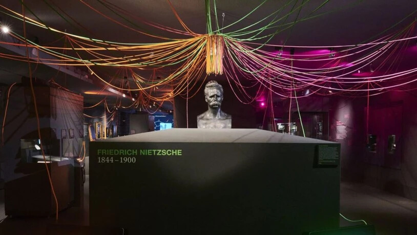 Übermensch Friedrich Nietzsche in Bronze (Büste von Max Klingler).