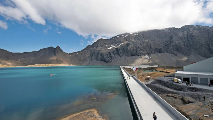 Gemeinsames Linth-Limmern: Die Axpo gehört zu 1,7 Prozent dem Kanton Glarus, das Pumpspeicherwerk Limmern samt Muttsee den beiden zu 85 und 15 Prozenten. 
