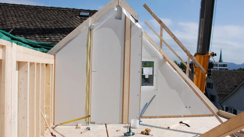 Dachausbau mit vorgefertigten Holzelementen