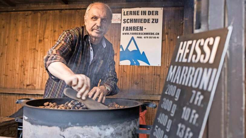 Das Wetter ist schuld: Obwohl die Qualität stimmt, läuft die Marronisaison für Gürkan Atasoy nicht wie gewünscht.