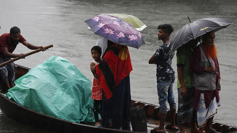 Tausende mussten in Indien und Bangladesh wegen des Zyklons "Bulbul" ihre Häuser verlassen.