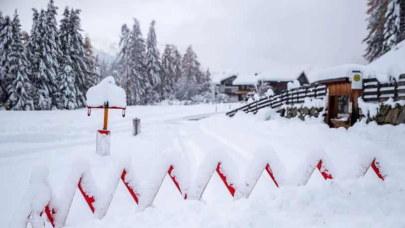 Wegen des vielen Schnees mussten in Osttirol in Österreich Strassen gesperrt werden.