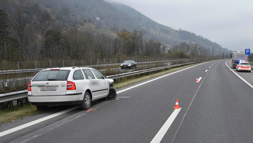 Das Auto ist Schrott, der Fahrer konnte es aber unverletzt verlassen.