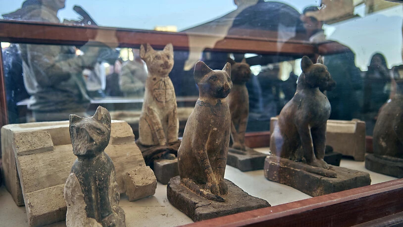 Die Statuen, die Archäologen in einem Tempel der altägyptischen Katzengöttin Bastet fanden, stammen aus dem 7. Jahrhundert vor Christus.