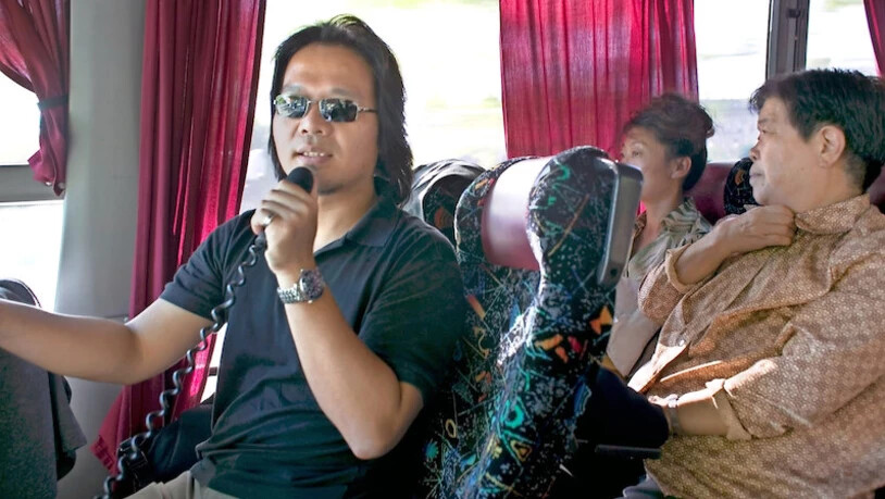 Für einmal wenig zu lächeln: 54 chinesische Touristen hat die Kantonspolizei Glarus 2018 aus einem Bus «befreit». Der weissrussische Chauffeur war sturzbetrunken.