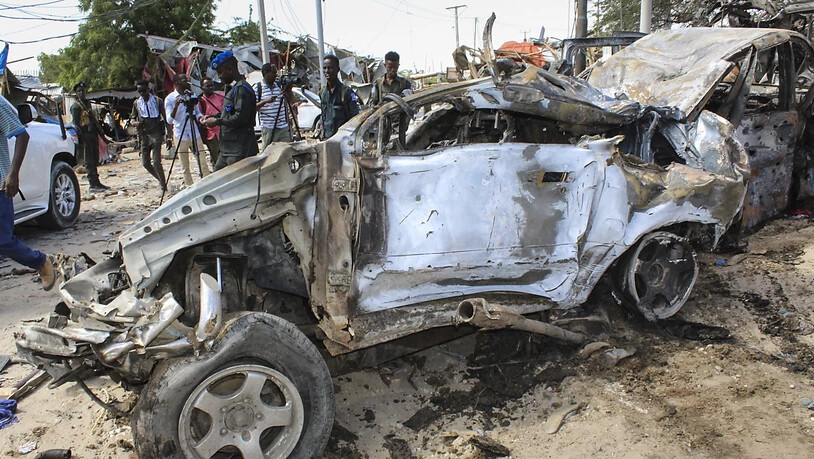 Bei einem verheerenden Anschlag mit einem Sprengstoff beladenen Lastwagen in der somalischen Hauptstadt Mogadischu starben am Samstag knapp hundert Menschen. (Archivbild)