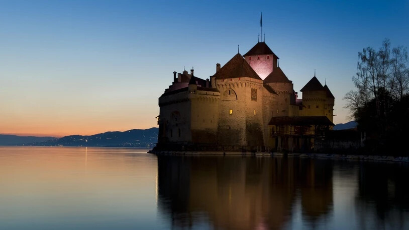 Das Wasserschloss am Genfersee wurde 1150 erstmals urkundlich erwähnt. Der Felsen von Chillon war aber bereits während der Bronzezeit bewohnt. (Archivbild)