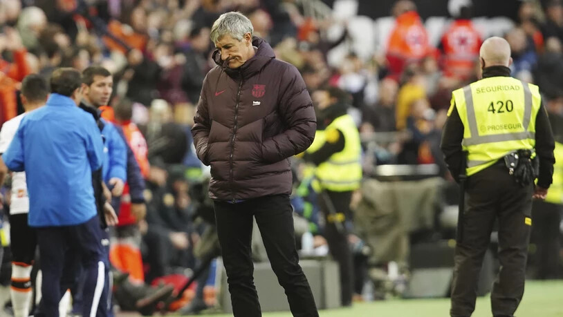 Der Auftritt in Valencia hat dem neuen Barça-Chefcoach Quique Setién offensichtlich nicht geschmeckt