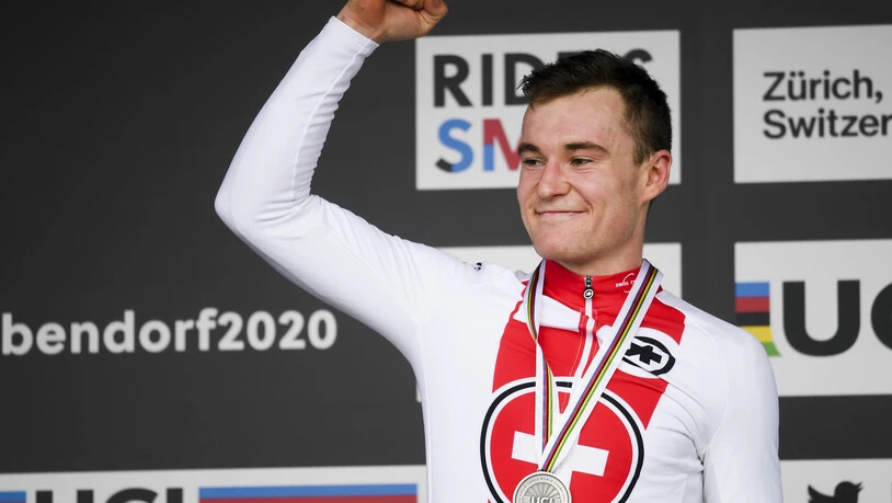 Der Höhepunkt aus Schweizer Sicht: Kevin Kuhn bejubelt WM-Silber in der U23-Kategorie.