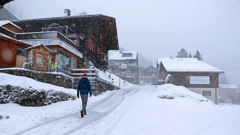 Wie viel Schnee es in Braunwald genau gegeben hat, kann die Tourismusverantwortliche nicht sagen. «Der Wind verbläst alles.»