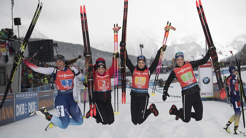 Im Hoch: Gleich dreimal liefen die Schweizerinnen in diesem Weltcup-Winter auf das Staffelpodest, unter anderem im österreichischen Hochfilzen