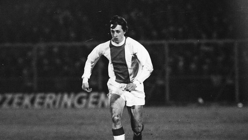 Souverän am Ball: So kannte man Johan Cruyff in der Zeit der grossen Erfolge mit Ajax Amsterdam zu Beginn der Siebzigerjahre