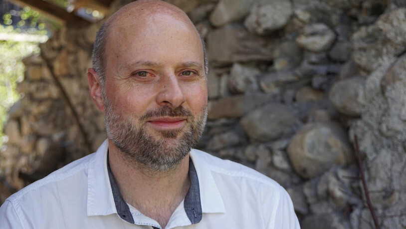 Voilà - es ist Redaktor Jano Felice Pajarola.