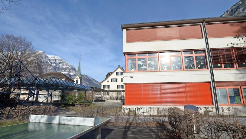 Die Ruhe täuscht: In Ennenda können sich Eltern und die Schulleitung in einem schwelenden Konflikt nicht einigen.