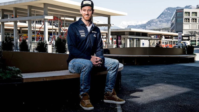 Entspannter Blick: Alex Fiva gönnt sich ein bisschen Ruhe. Bild: Philipp Baer