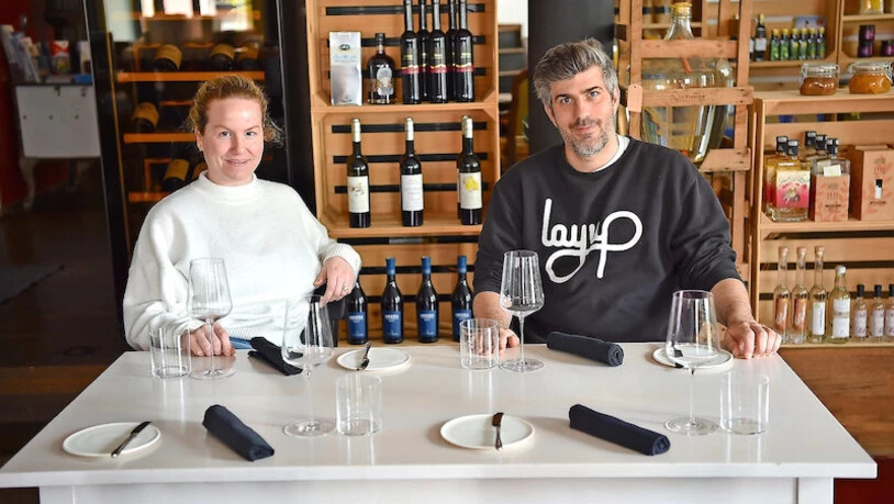 Verlust für die hiesige Gastroszene: Küchenchef Markus Burkhard und seine Partnerin und Gastgeberin Flavia Hiestand verabschieden sich vom «Jakob».Bild Markus Timo Rüegg