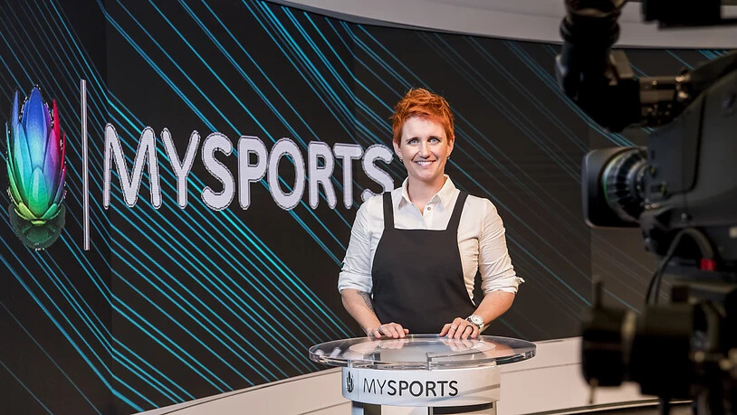 Wechselt als Sportchefin zur "Blick"-Gruppe: Moderatorin Steffi Buchli im Studio von UPC MySports in Rossens 2017. (Archivbild)
