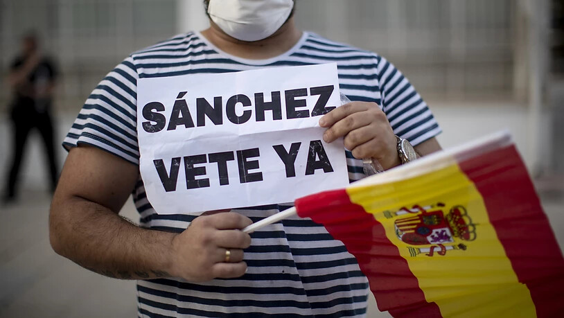 "Sánchez verschwinde!" - das brachten am Samstag Tausende auf den Strassen in Madrid, Barcelona und anderen Städten Spaniens zum Ausdruck. Der Regierungschef soll weg.